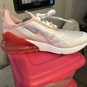 Kids Nike airmax 270